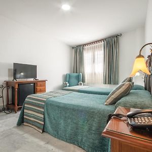 Habitación con 2 Camas Individuales
